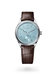 m52506-0002_upright_watch_assets_landscape_2025