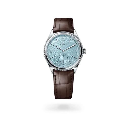 m52506-0002_upright_watch_assets_landscape_2025